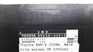 TOYOTA RAV 4 A3 (2005–2012) Control unit 8963042010 - 2