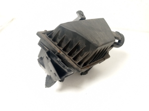  Air filter housing 