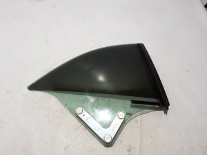 Rear quarter glass - 8P7845458