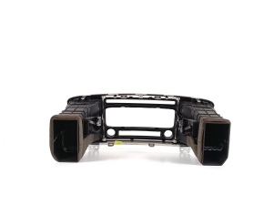 Kia Sportage (2016–2021) Dashboard air vent grilles - 2