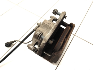 AUDI Q4 e-tron I (2021–2026) Eesmine pidurisadul 1EA615124B - 4
