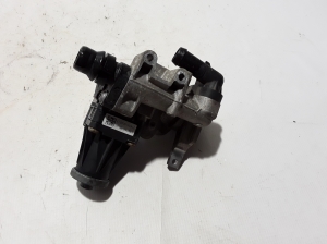  EGR valve 