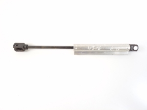   Roof lifting cylinder 