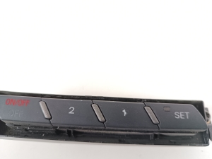 AUDI Q7 (2006–2015) Front seat adjustment switch (on seat) 4F2959769A - 2