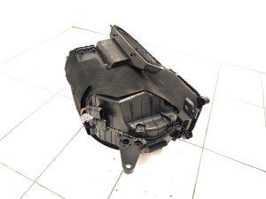 AUDI Q4 e-tron I (2021–2026) Innenraumluftfiltergehäuse 1EA971566 - 5
