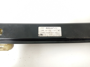 AUDI A4 B9 (2015–2026) Fensterheber Tür vorne und seine Teile 8W0837462 - 2