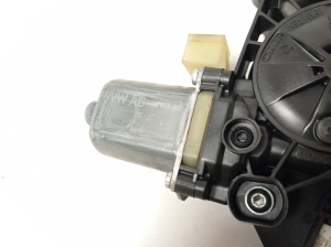 AUDI A4 B9 (2015–2026) Fensterheber Tür vorne und seine Teile 8W0837462 - 3