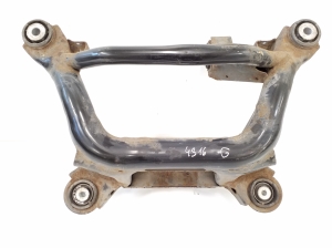   Rear axle beam 