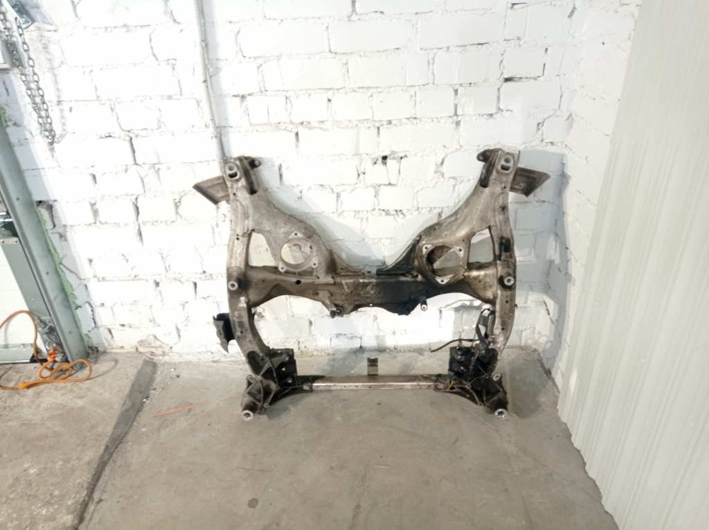 BMW 5 Series Gran Turismo F07 (2010-2017) Priekšējās balstiekārtas rāmis 6796693,31116796693 27645411