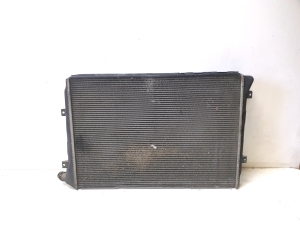 Volkswagen Jetta (2005–2011) Jahutusradiaator 1K0121251AN - 3