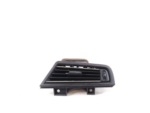Dashboard air vent grilles - 9166884