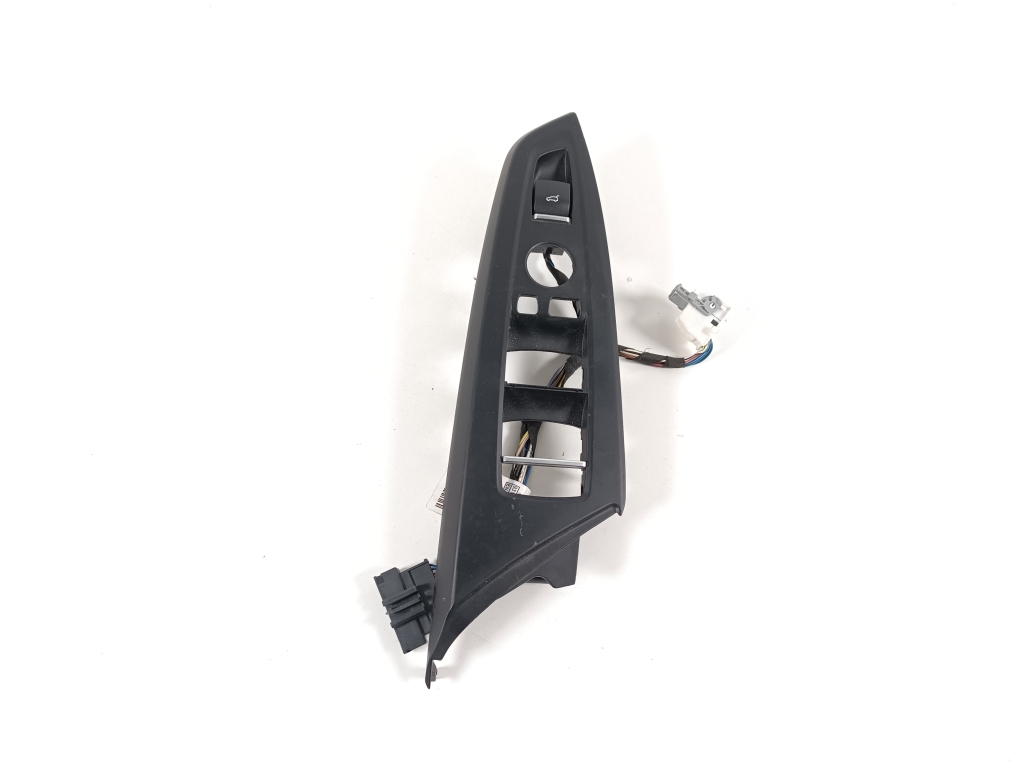 BMW X3 F25 (2010–2017) Trunk opening switch 9303662 BMW X3 F25 (2010–2017) Trunk opening switch 9303662
