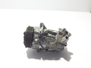 A/C compressor - 926004536R