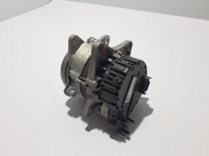 RENAULT Arkana (2019–2026) Alternator 2310A1749R - 2
