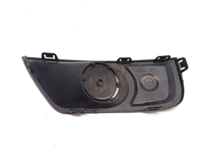  Front bumper fog lamp cover 