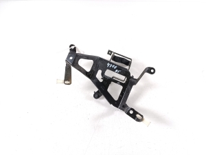   Circulation pump bracket  - 32208561 