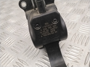 Mercedes Benz Sprinter /906/ (2006–2018) Gaspedal A9063000304 - 2