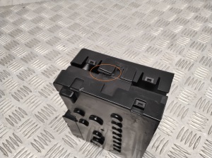 Mercedes Benz Sprinter /906/ (2006–2018) Batteriesicherungsblock A9065400250 - 2