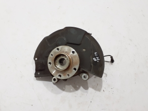   Hub front 