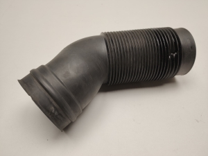  Air intake hose 