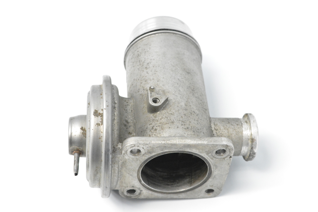Used BMW 1 SERIES EGR valve 7804381