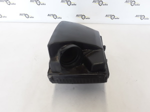 VOLVO S80 II (2006–2016) Luftfiltergehäuse 30748207 - 3