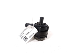 Polestar 2 II (2021–2026) Auxiliary water pump 32257969 - 3