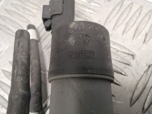 NISSAN Qashqai (2006–2013) Front windshield washer pump 9641553880 - 3