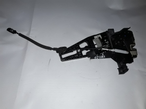 Rear side door lock - EM2AR26412CB