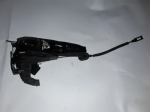 Ford Galaxy (2015–2026) Rear side door lock EM2AR26412CB - 3
