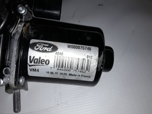 Ford Galaxy (2015–2026) Windshield wiper motor W000075746 - 3