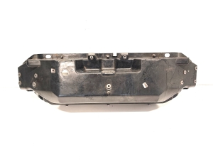 The middle part of the front frame - 1035176-00-F