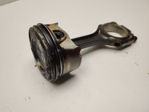   Piston and its parts  - A2780301117 