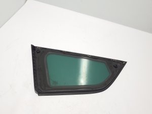 RENAULT Scenic (2016–2026) Vitre de custode arrière 833068940R - 3