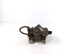 Polestar 2 II (2021–2026) Tagumine pidurisadul 32300770 - 2