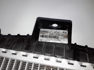 Ford Focus (2011–2018) Cooling radiator BV618005AD - 2