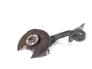   Rear wheel hub  -  