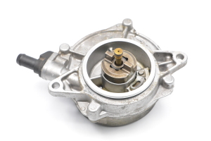 Vacuum pump - 057145100L