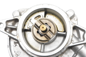 AUDI A6 C6 (2004–2011) Vakuumpumpe 057145100L - 3