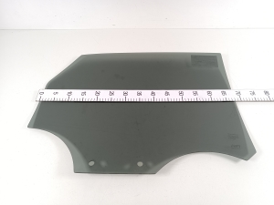Citroen C4 X C43 (2021–2026) Rear side door glass 9832845480 - 3