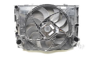 BMW 3 SERIES F30 (2011–2018) Kühlerpaket und seine Teile 8621191 - 5