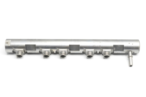 BMW 3 SERIES E90 (2004–2013) Common Rail Kraftstoffleitung 0445214183 - 4