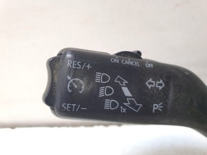 Skoda Yeti (2009–2017) Turn signal switch 5K0953521AQ 5K0953502N - 2