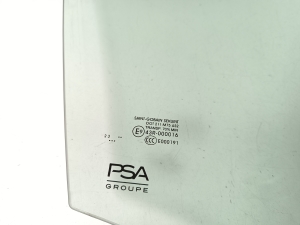 Citroen C4 X C43 (2021–2026) Priekšējo durvju stikls 9832846380 - 3