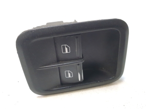 Front door glass switch - 5L0867171A