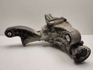 Mercedes Benz GL-Class 166 (2012–2015) Front differential A1663300300 - 3