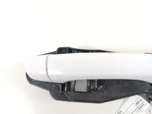 Citroen C4 X C43 (2021–2026) Front door external opening handle and its details - 3