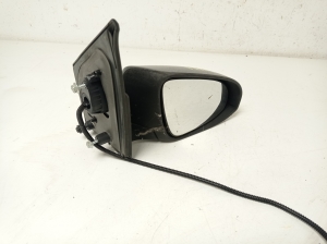  Side mirror and its details 