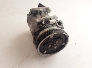 Dacia Sandero (2008–2012) Konditsioneeri kompressor 8200866441 - 6