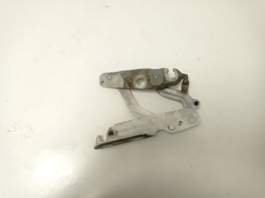 Ford Fiesta VI (2008–2017) Hood hinge 8A6116801AD - 3